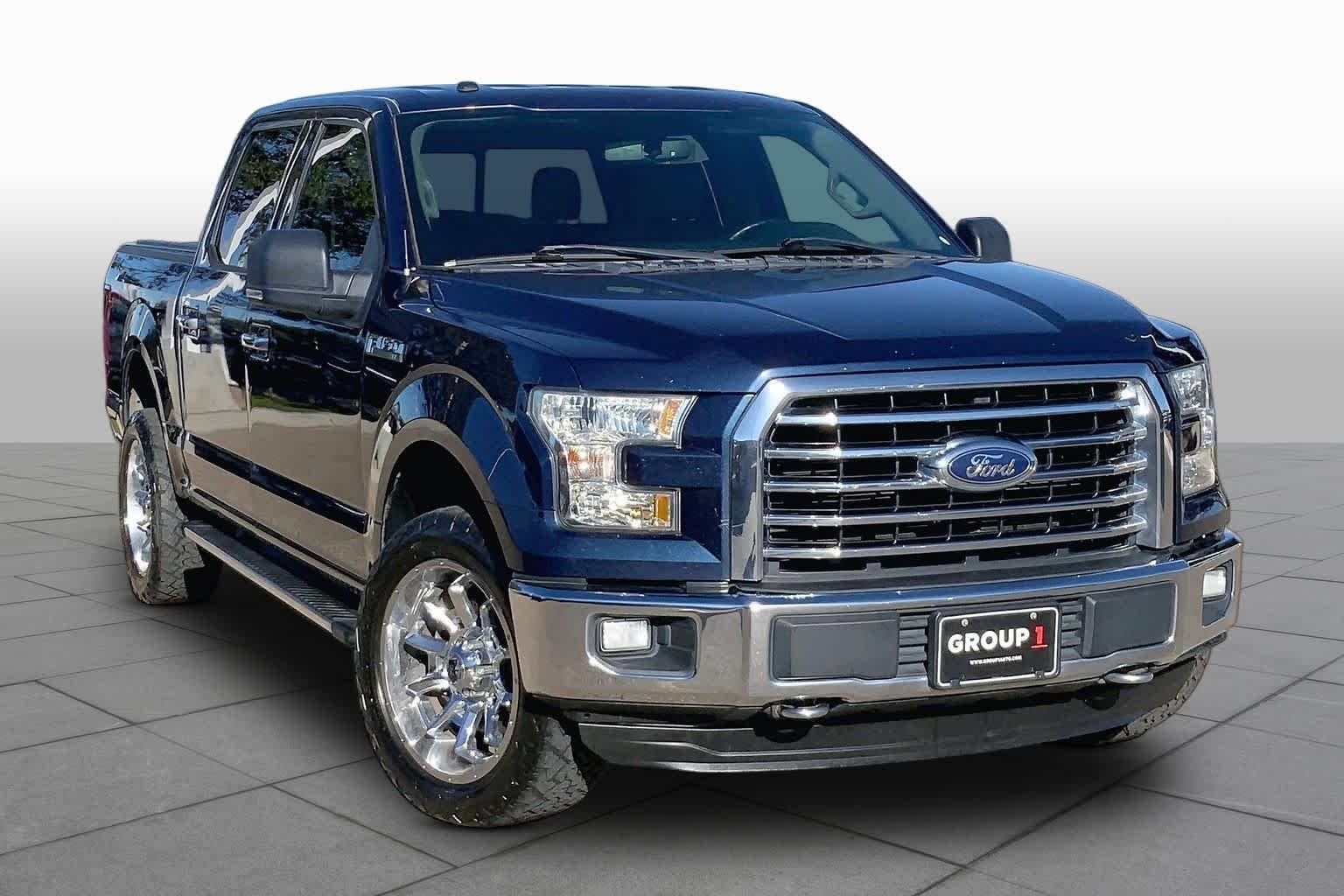 Used 2016 Blue Jeans Metallic Ford XLT image 2