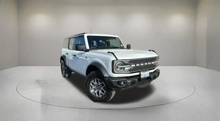 2025 Ford Bronco Badlands 4x4's photo