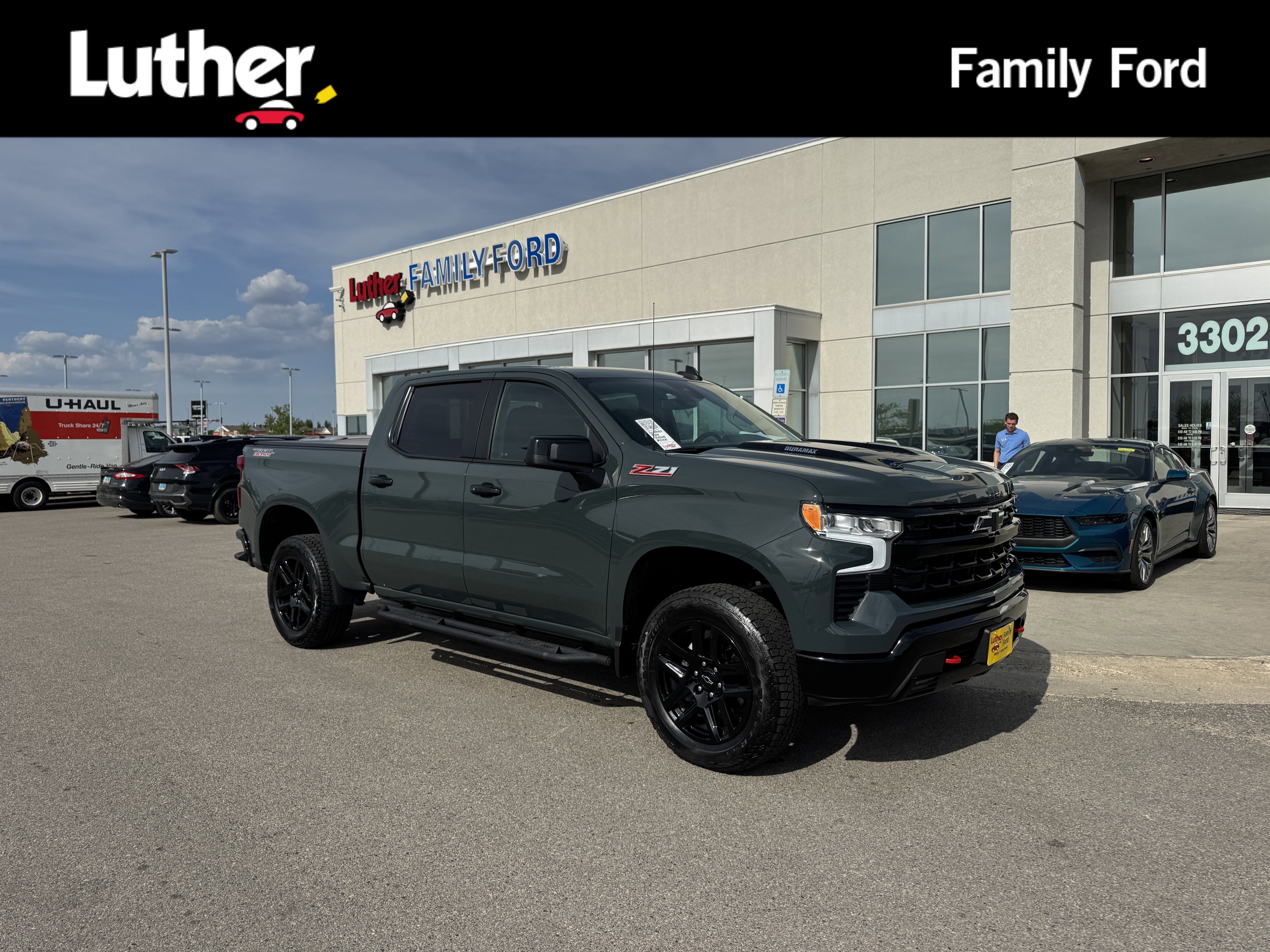 2025 Chevrolet Silverado 1500 LT Trail Boss 4X4 Crew Cab Short Box's photo