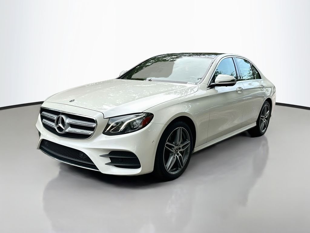 Used 2020 White Mercedes-Benz E 450 image 1