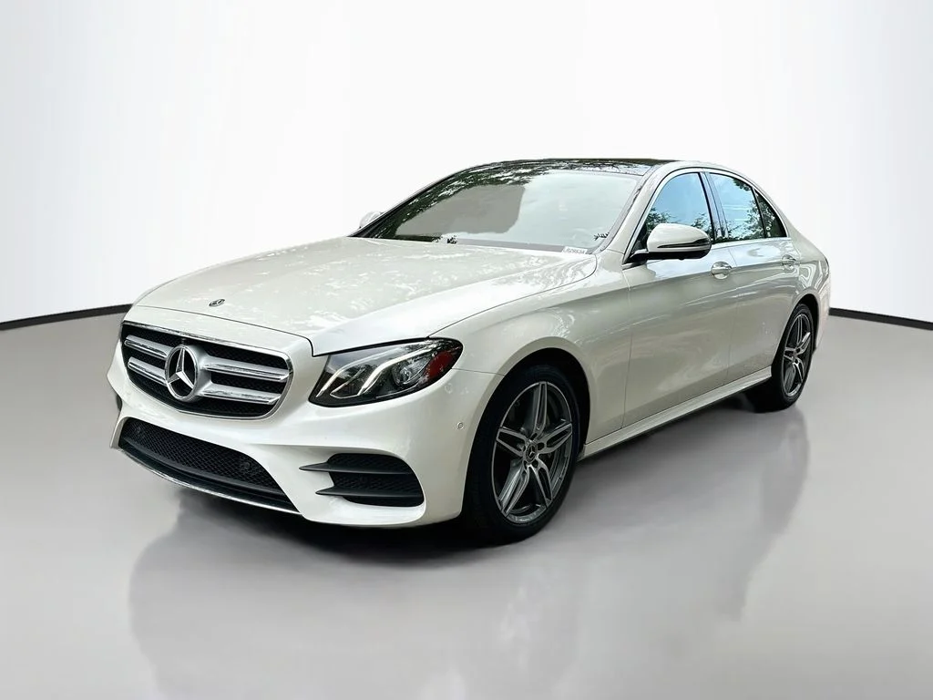 Used 2020 White Mercedes-Benz E 450 image 1