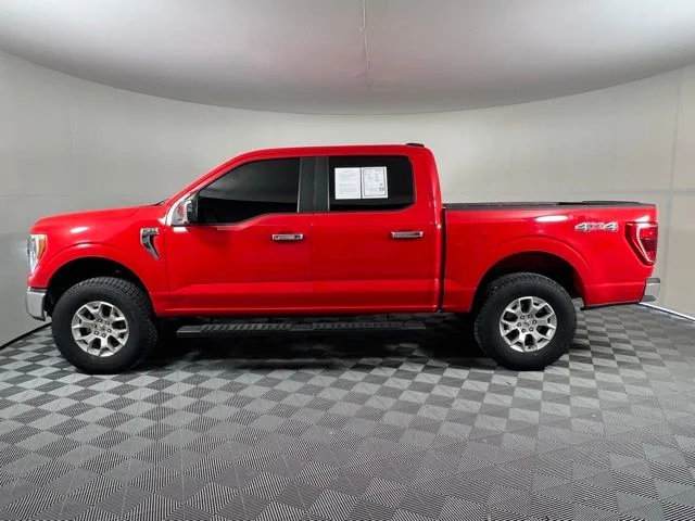 Used 2023 Red Ford XLT image 4