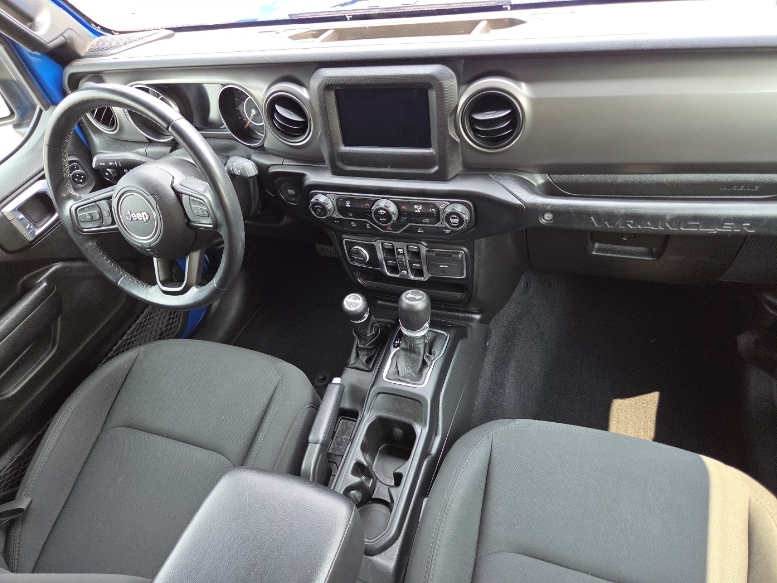 Used 2021 Blue Pearl Jeep Unlimited Sport S image 26