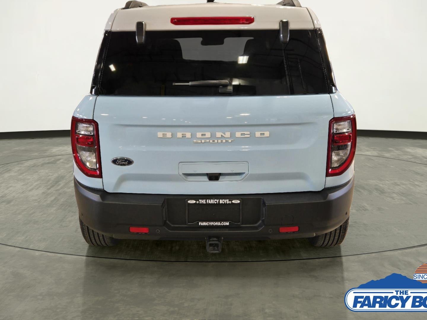 Used 2023 Robins Egg Blue Ford Heritage image 4