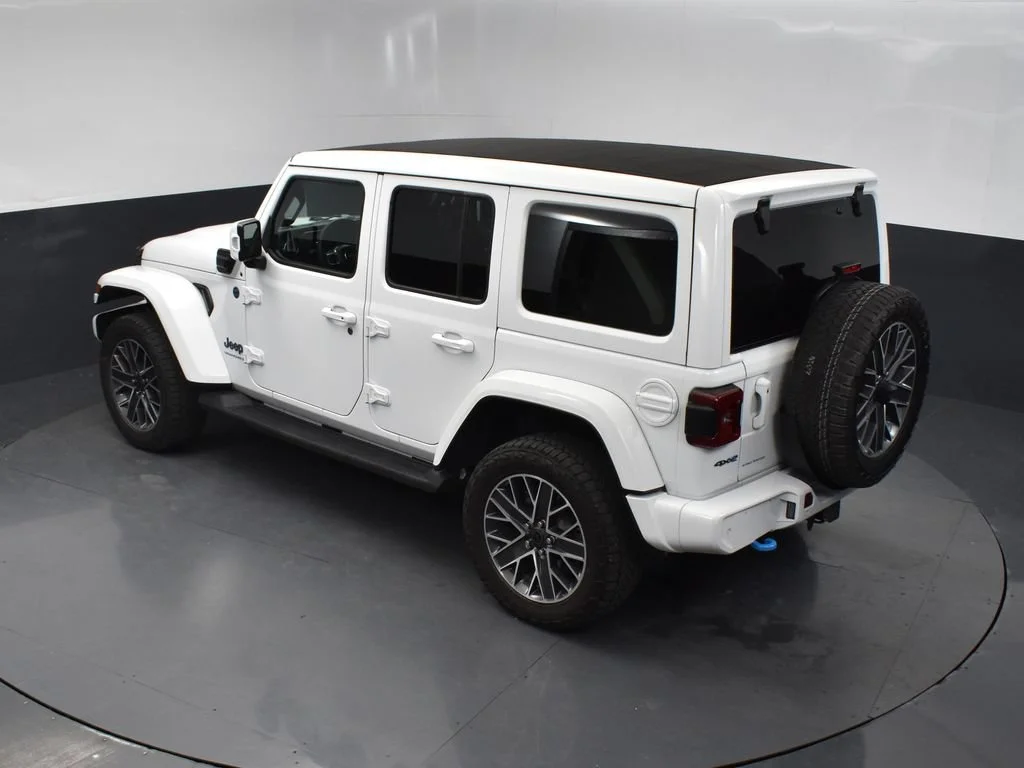 Used 2024 White Jeep High Altitude 4xe image 36