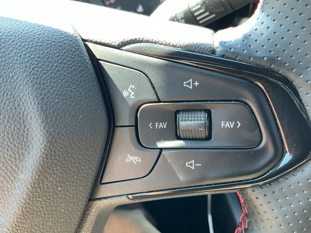 Used 2024 Cayenne Orange Metallic Chevrolet 1RS image 27