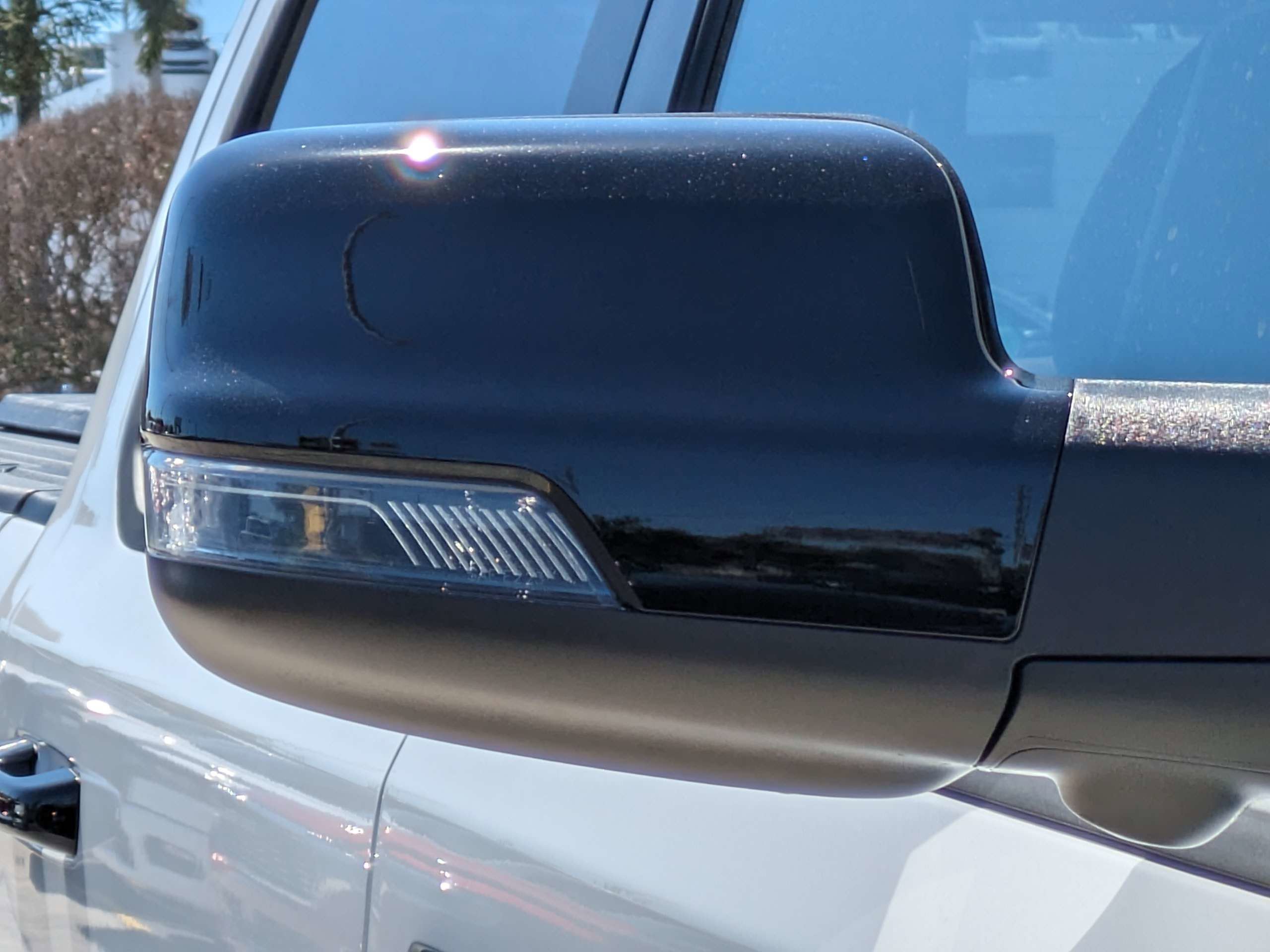 New 2026 Bright White Clear-Coat Exterior Paint RAM Limited image 11