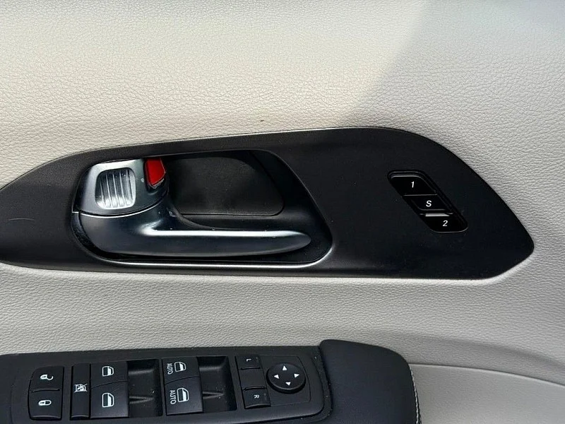 Used 2024 BLUE Chrysler Touring L FWD image 15