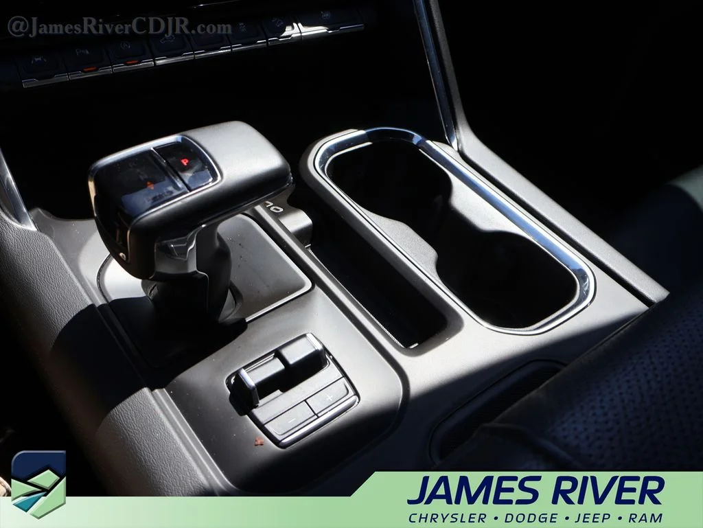 Used 2023 Black GMC Denali image 38