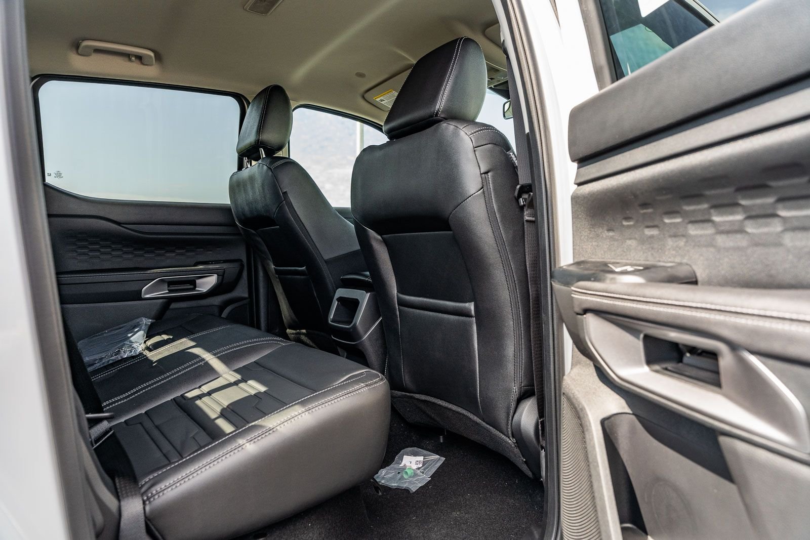 New 2026 Oxford White Ford Lariat® image 9