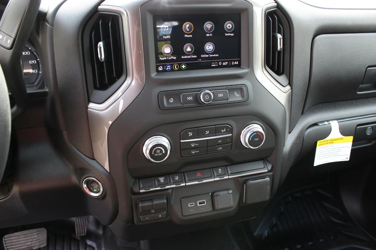 New 2026 Summit White GMC Pro image 23