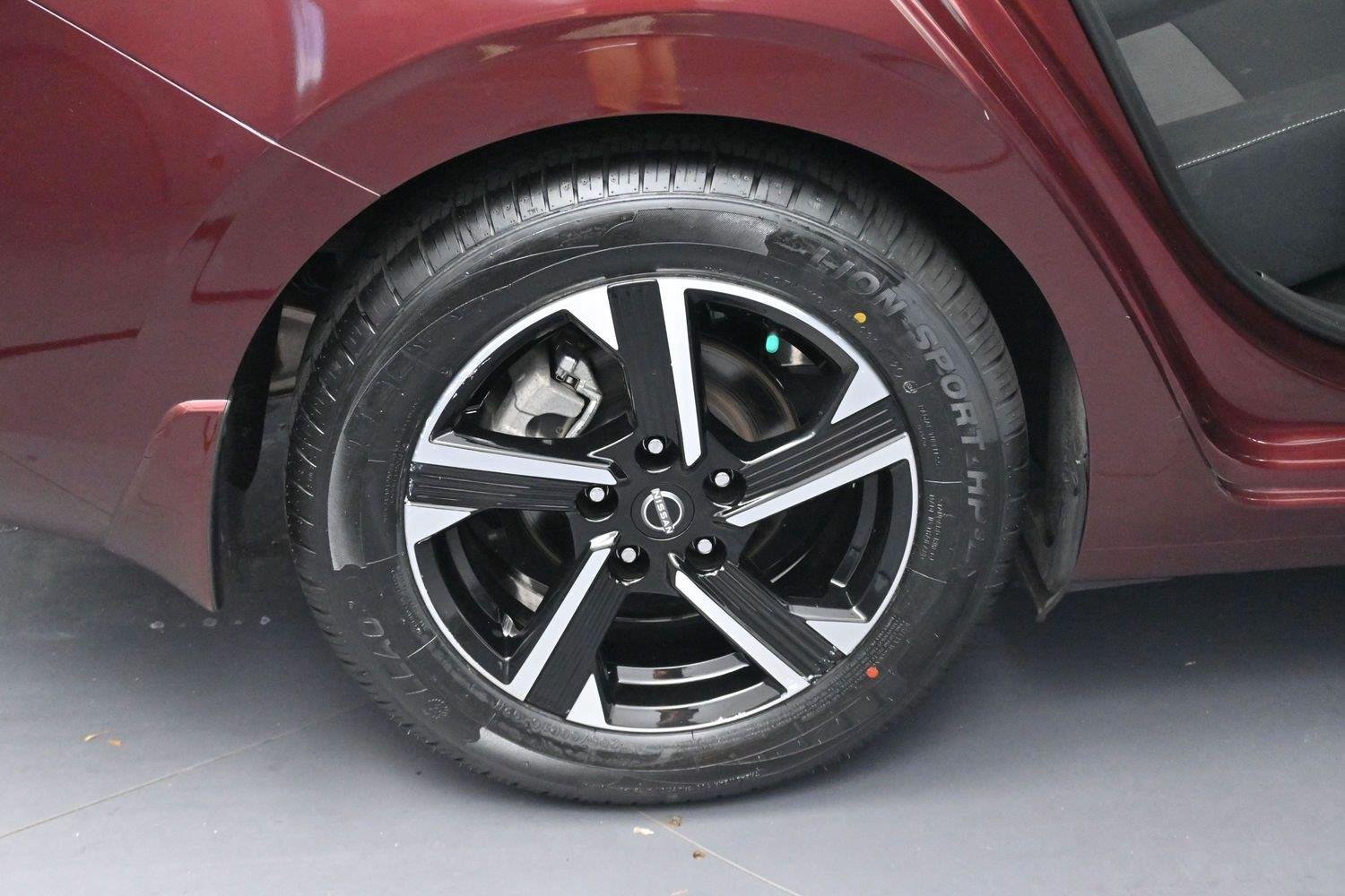 Used 2024 Rosewood Metallic Nissan SV image 30