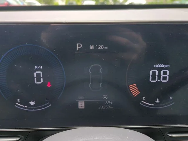 Used 2024 Gray Hyundai SE image 13