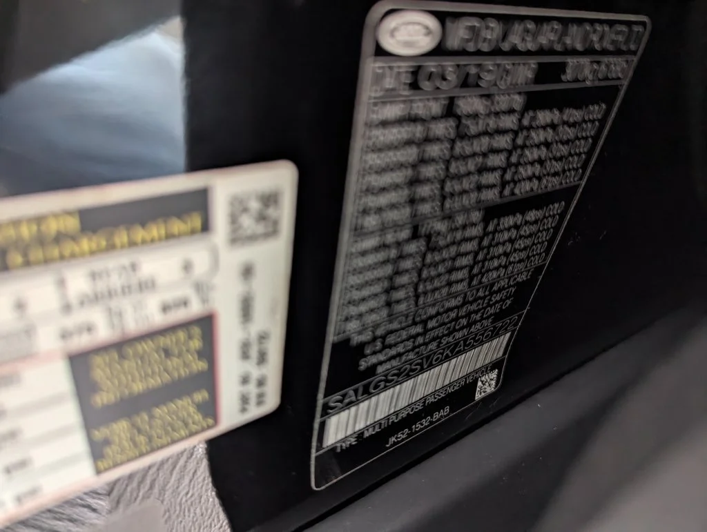 Used 2019 Black Land Rover 3.0L V6 Supercharged HSE image 54