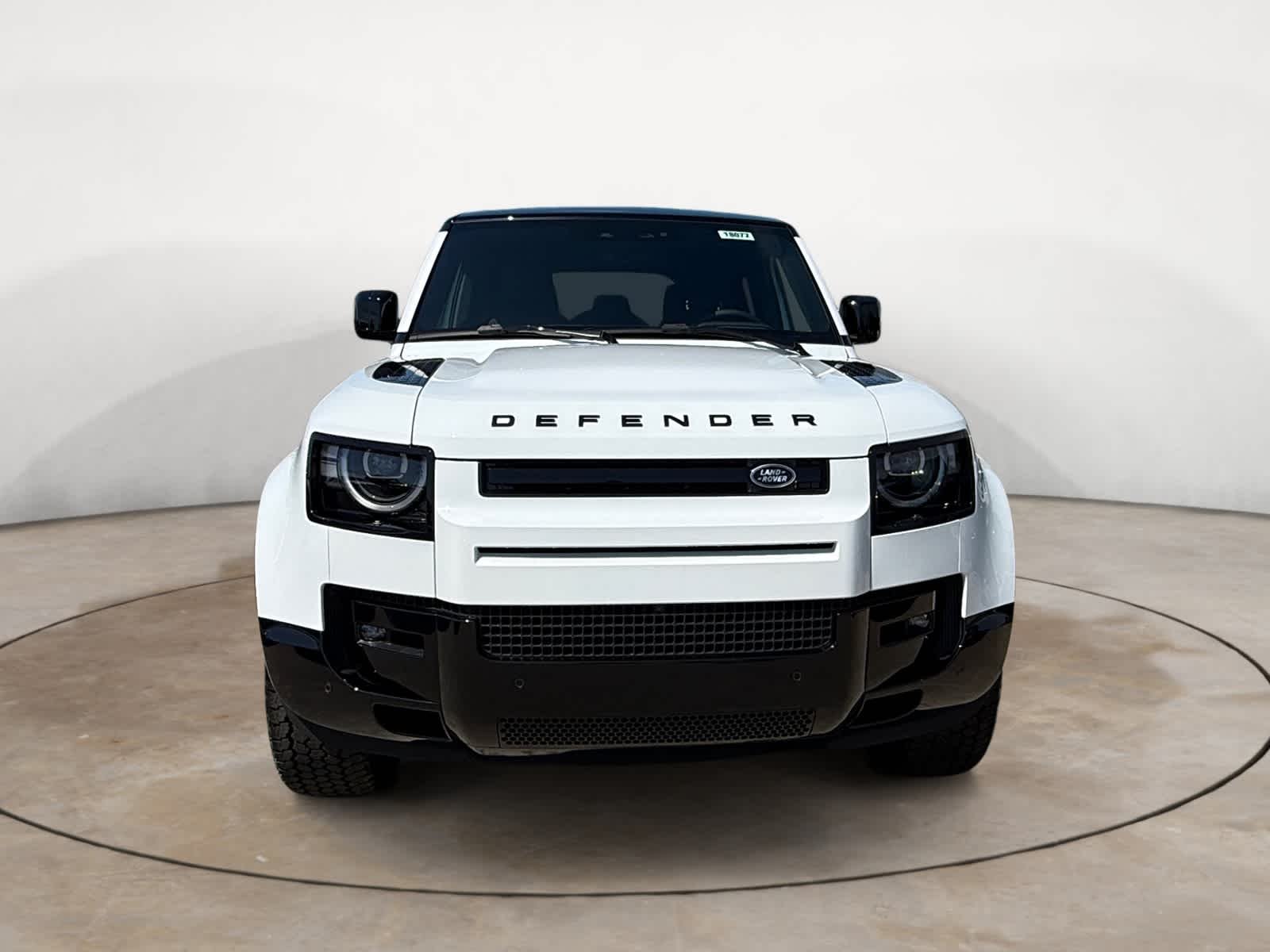 New 2026 Fuji White Land Rover X-Dynamic SE image 8