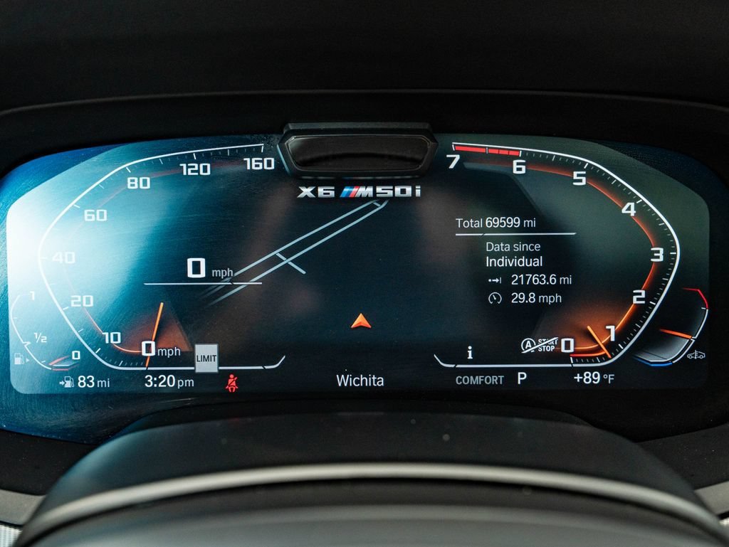 Used 2021 Black Sapphire Metallic BMW M50i image 31