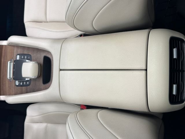 Used 2022 Gray Mercedes-Benz GLE 350 image 38