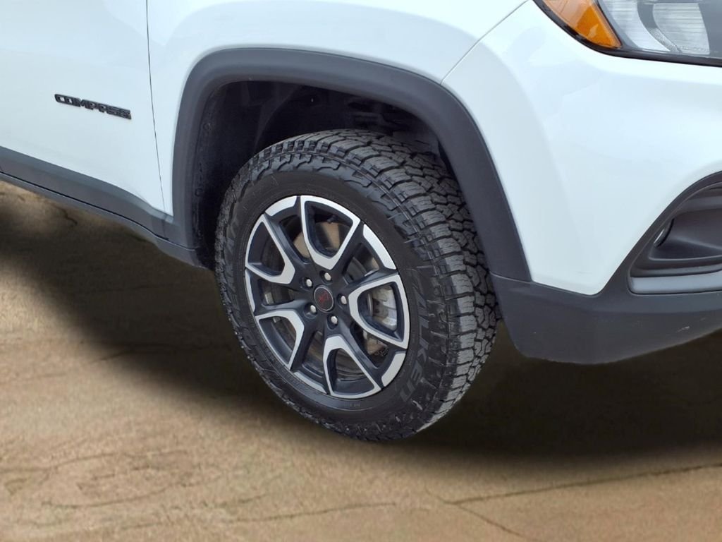 2025 Jeep Compass Trailhawk - Photo 23