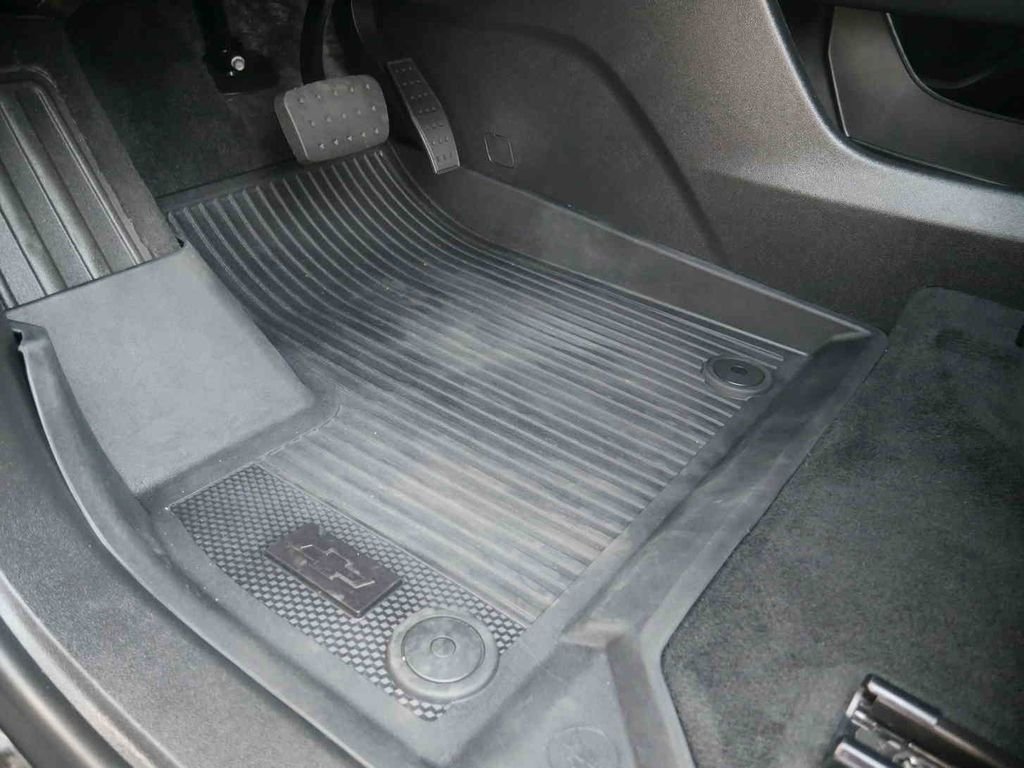 Used 2026 Black Chevrolet RS image 29