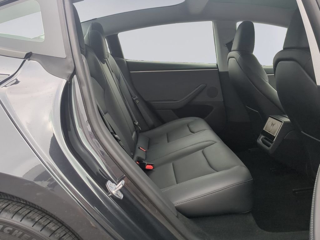 Used 2025 Stealth Gray Tesla Long Range image 19