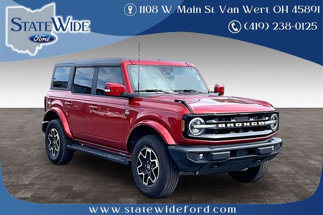2024 Ford Bronco Outer Banks