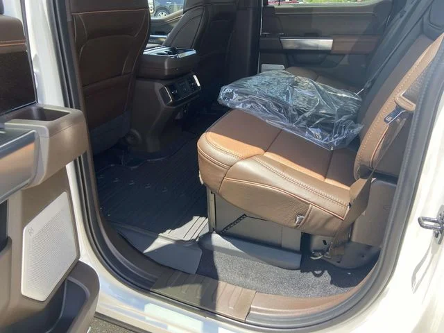 New 2026 Star White Metallic Tri-Coat Ford King Ranch image 9