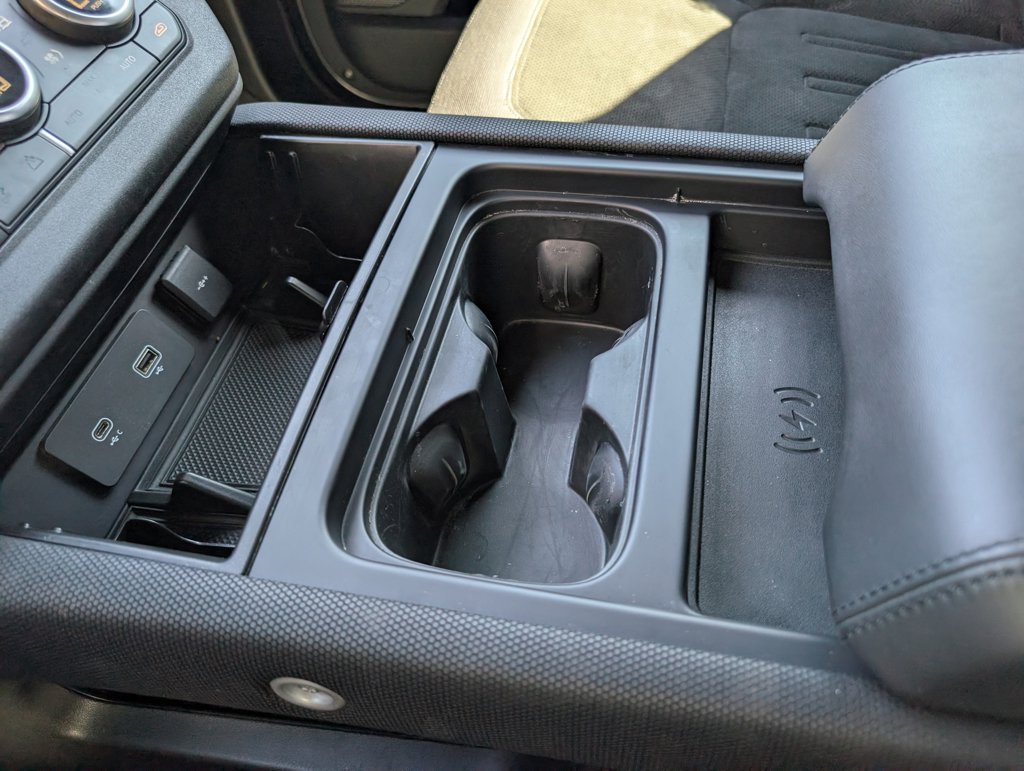 Certified Used 2023 Gray Land Rover Carpathian Edition image 21