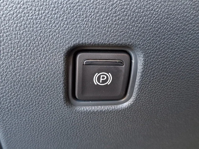 Used 2022 Gray Chevrolet LT image 26