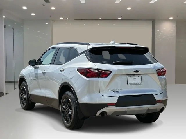 Used 2022 Silver Chevrolet LT image 3