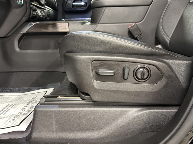 Used 2022 Black Chevrolet LTZ image 18