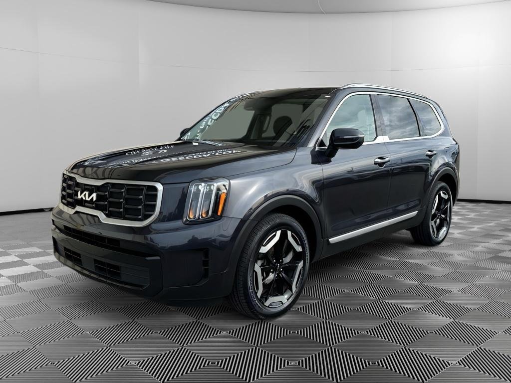 2025 Kia Telluride S AWD's photo