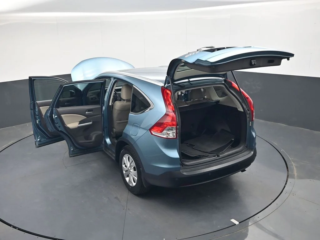 Used 2014 Twilight Blue Metallic Honda EX-L image 34