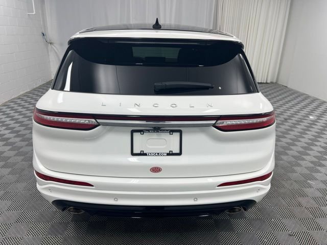 Used 2023 White Lincoln Standard image 7