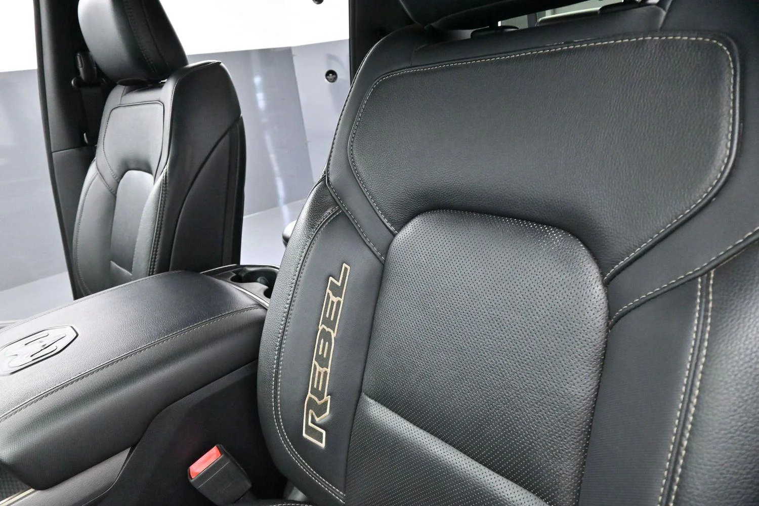 Used 2020 Granite Crystal Metallic Clearcoat Ram Rebel image 14