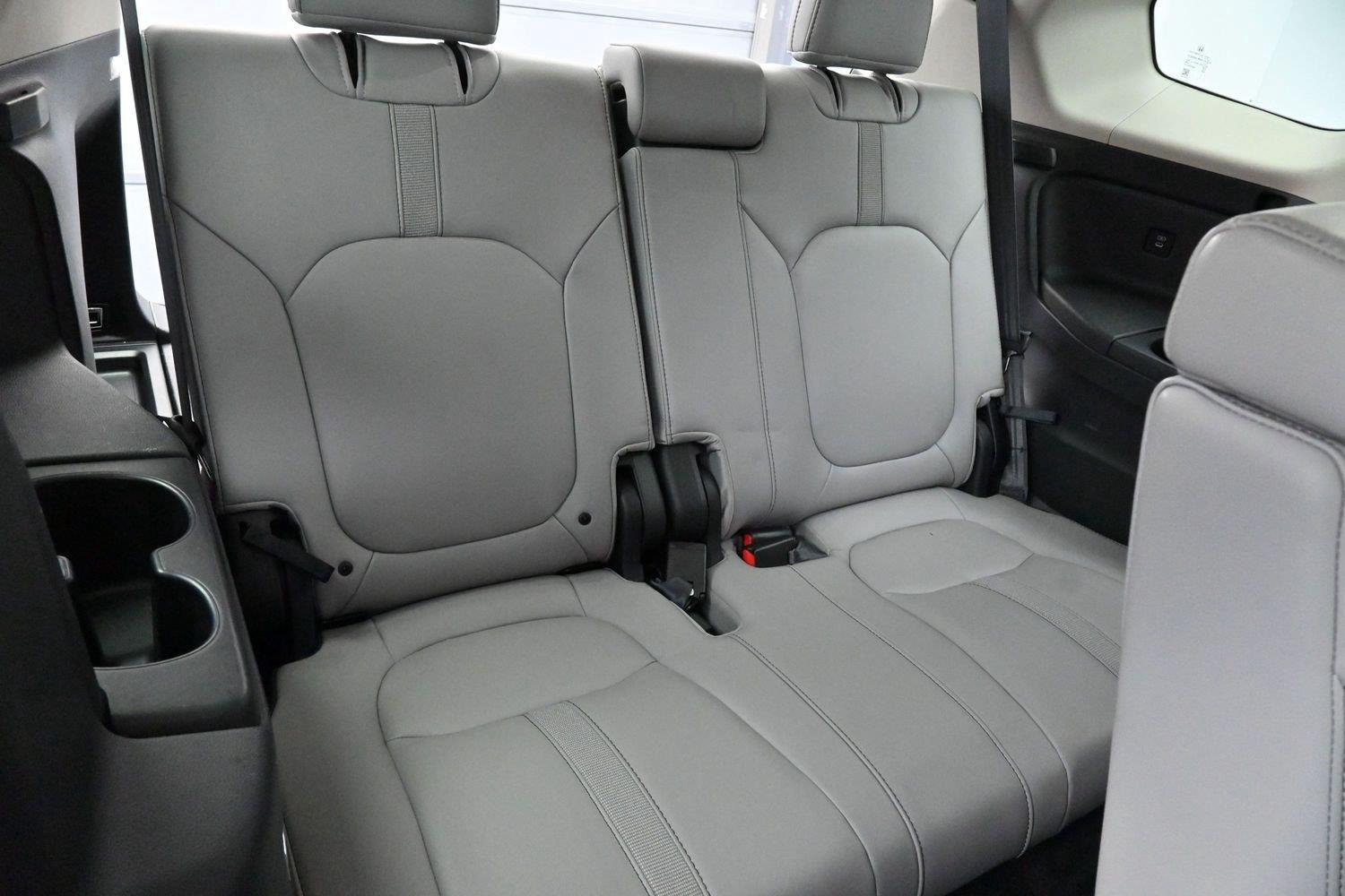 Used 2024 Lunar Silver Metallic Honda EX-L image 36