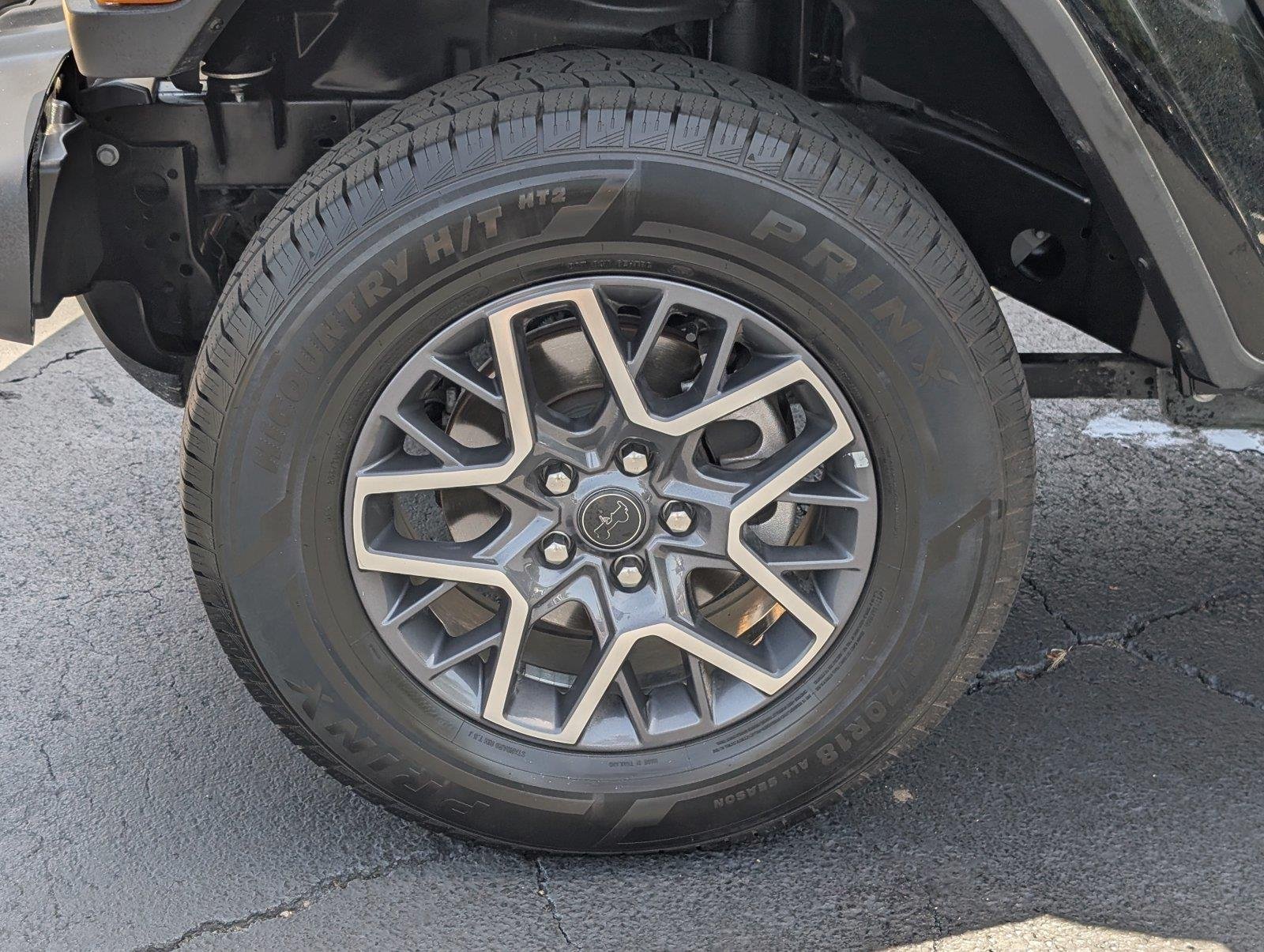 Used 2025 Black Clearcoat Jeep Sahara image 10