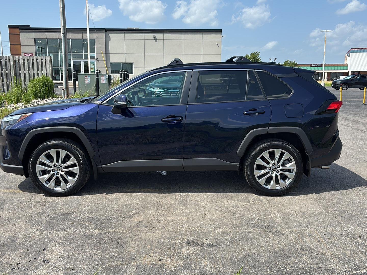Used 2024 Blueprint Toyota XLE Premium image 4