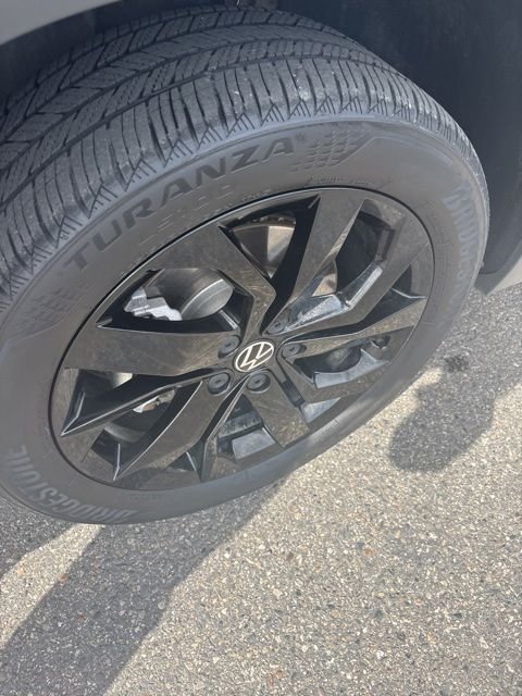 2023 Volkswagen Taos SE - Photo 12