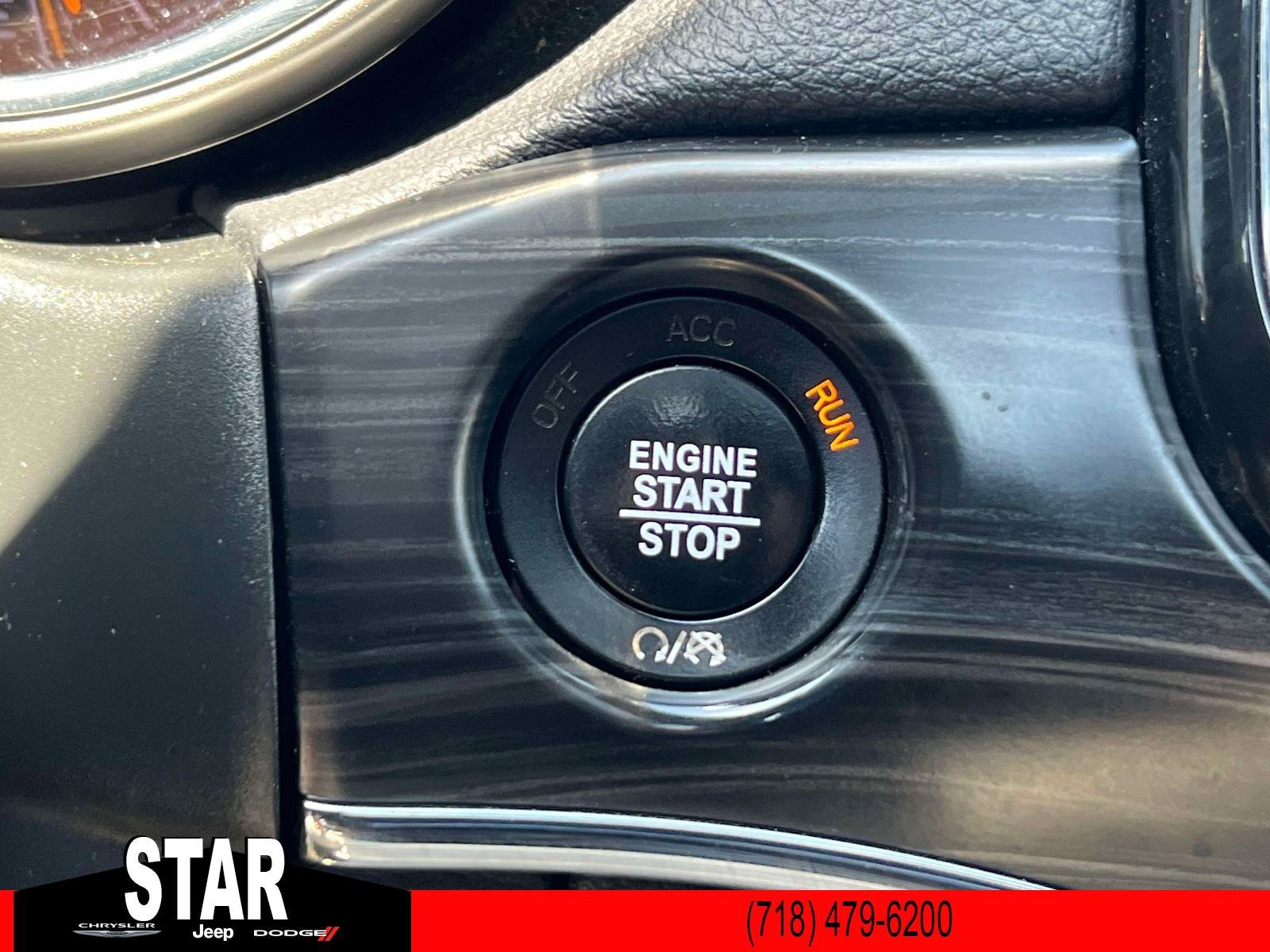 Used 2021 Granite Crystal Metallic Clearcoat Jeep Limited image 28