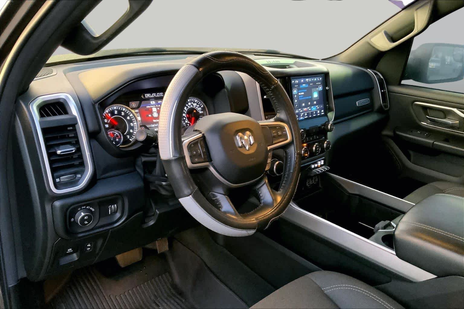 Used 2022 Granite Crystal Metallic Clearcoat Ram Big Horn image 17