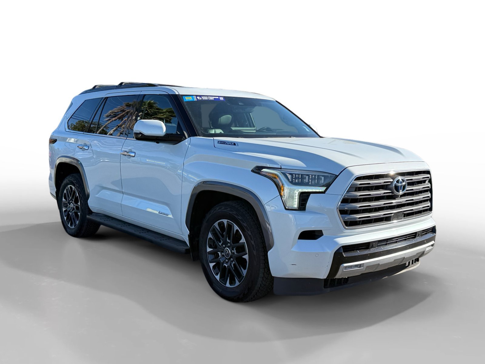 Used 2023 Pearl Toyota Limited image 7