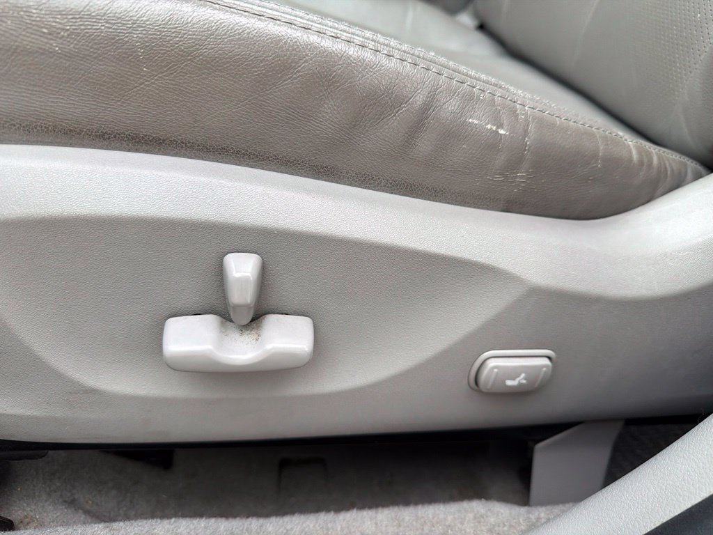 Used 2010 Gray Subaru 2.5X image 15