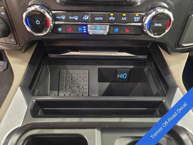 New 2026 Star White Metallic Tri-Coat Ford F-350® Platinum® image 36