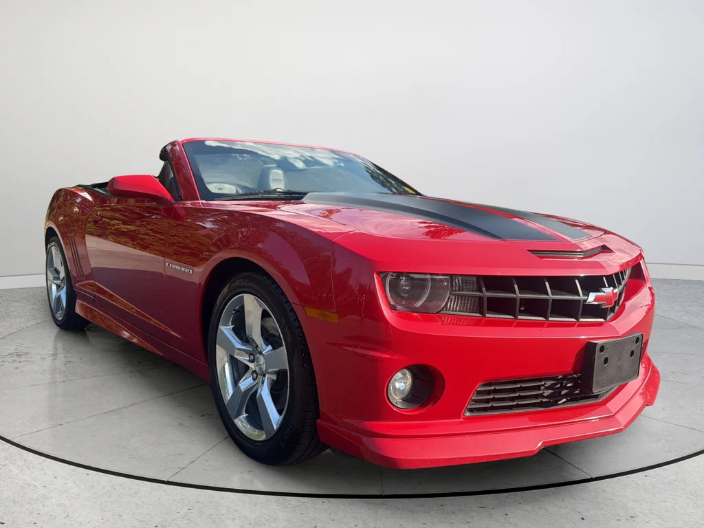 Used 2011 Red Chevrolet SS image 1