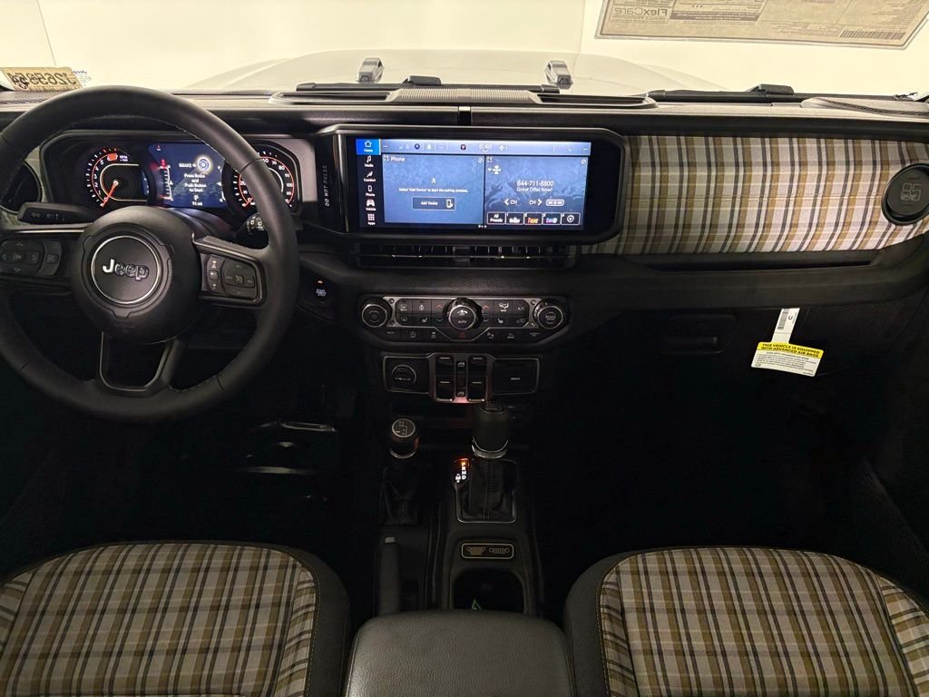 New 2026 Granite Crystal Metallic Clearcoat Jeep 85th Anniversary Edition image 32