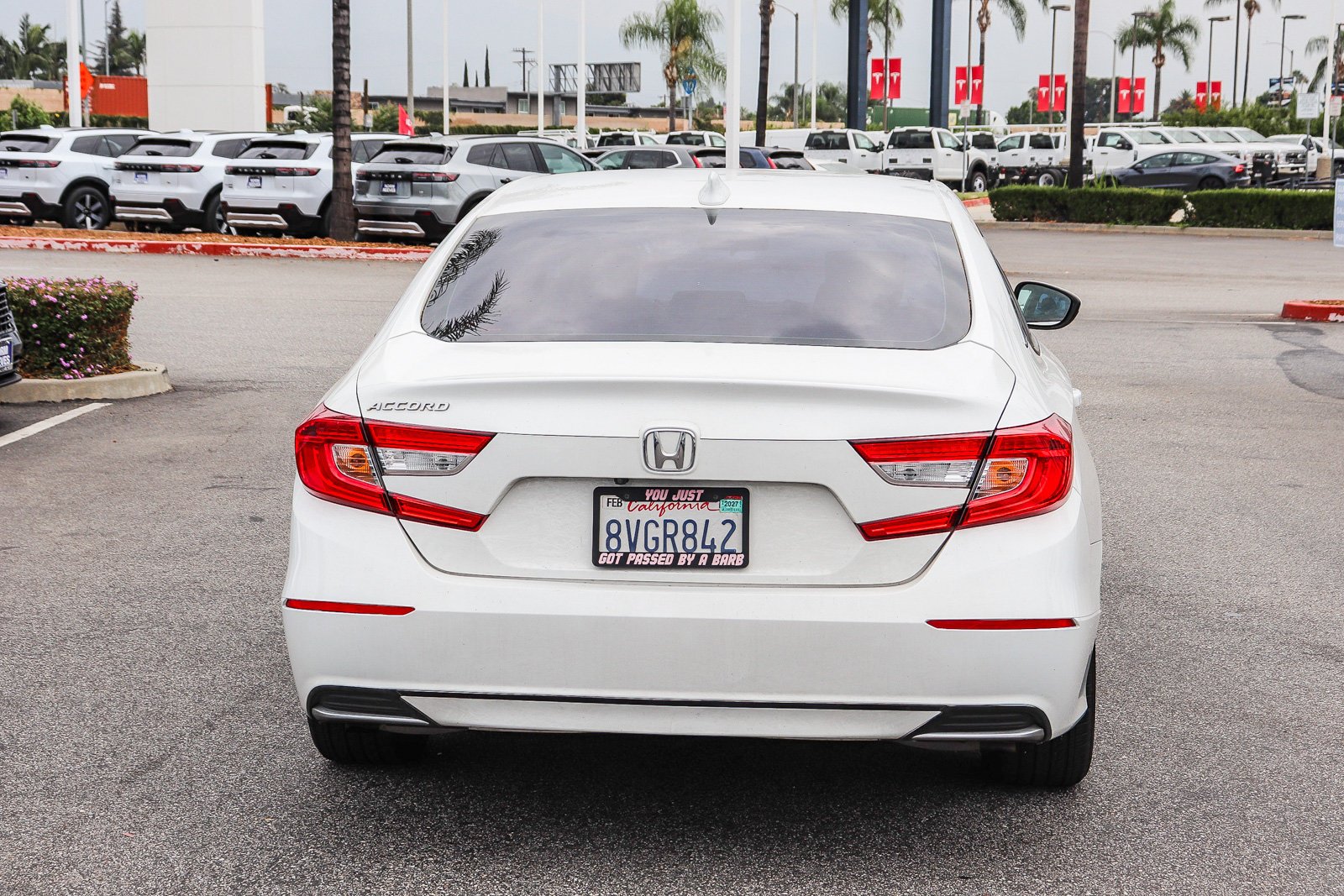 Used 2020 Platinum White Pearl Honda LX image 12