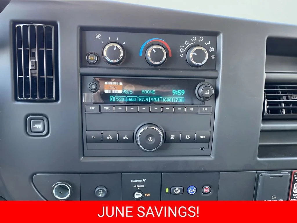 2025 Chevrolet Express Cargo Work Van - Photo 11