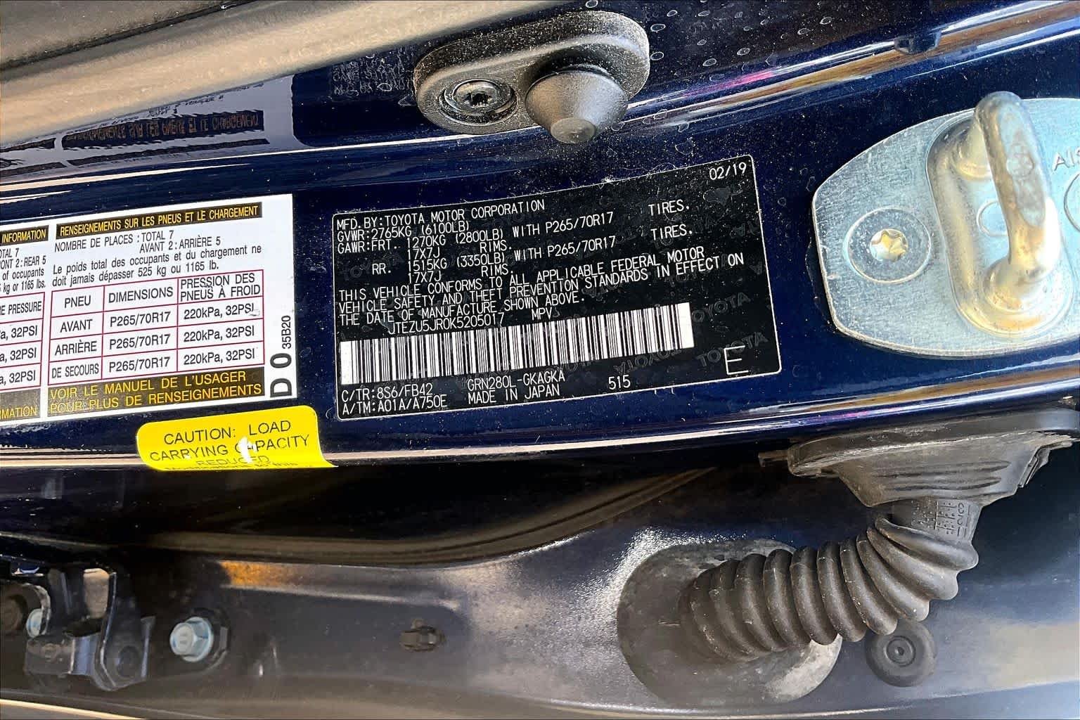 Used 2019 Nautical Blue Metallic Toyota SR5 image 32