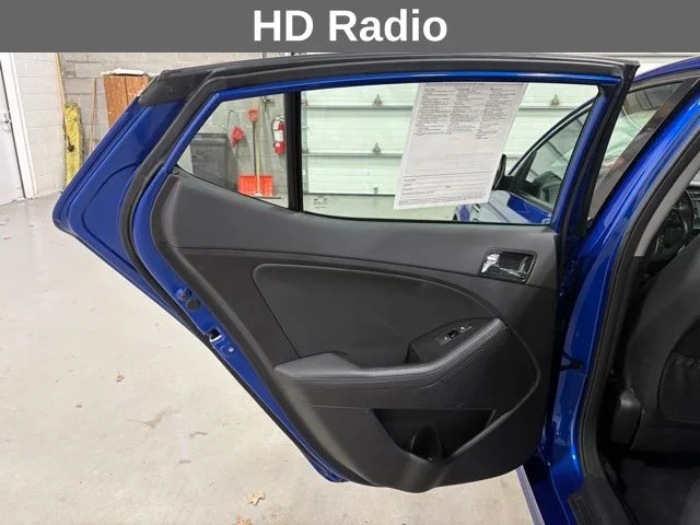 Used 2013 Blue Kia SX image 16