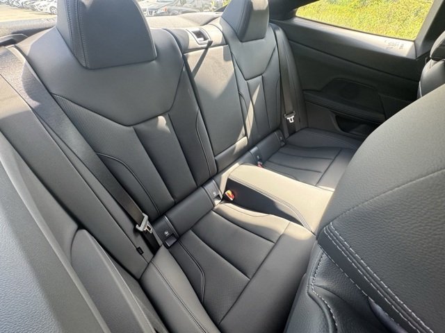 Used 2026 Mineral White Metallic BMW 430i xDrive image 27